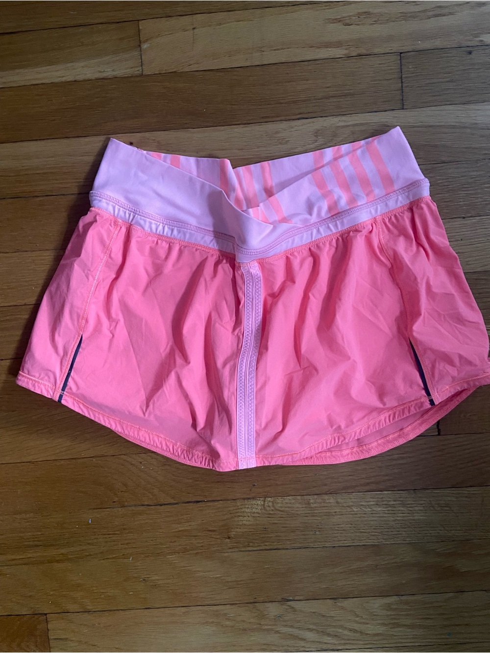 lululemon athletica Coral Athletic Skort with Striped Waistband